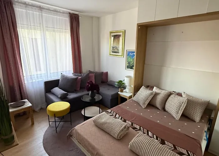 Apartmán Moderan Na Trgu Republike - Centar